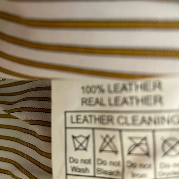 Vaan & Co. Upcycled Leather Tote - Picture 9 of 11